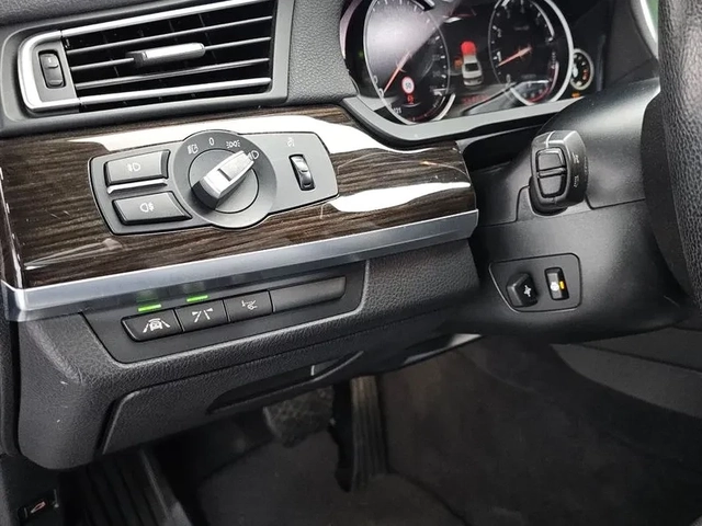BMW 750 LI xDrive - автомобили, коли, обяви за нови и употребявани 13