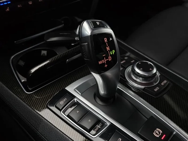 BMW 750 LI xDrive - автомобили, коли, обяви за нови и употребявани 8