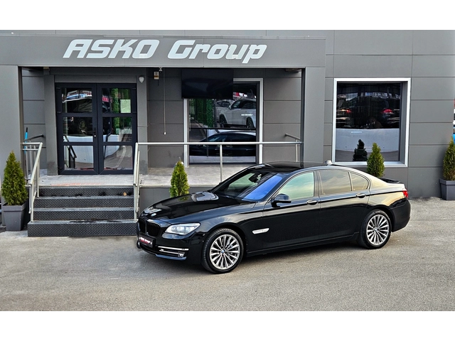 BMW 750 M/XD/SHADOW/DISTR/HUD/360CAM/ВАКУУМ/ОБДУХ/AMBI/LIZ - автомобили, коли, обяви за нови и употребявани 16