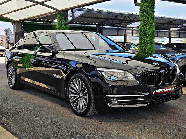 BMW 750 M/XD/SHADOW/DISTR/HUD/360CAM/ВАКУУМ/ОБДУХ/AMBI/LIZ - автомобили, коли, обяви за нови и употребявани 2