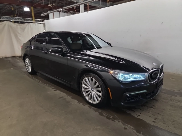 BMW 750 AWD* 93 000 KM * FULL EXTRAS - автомобили, коли, обяви за нови и употребявани 1
