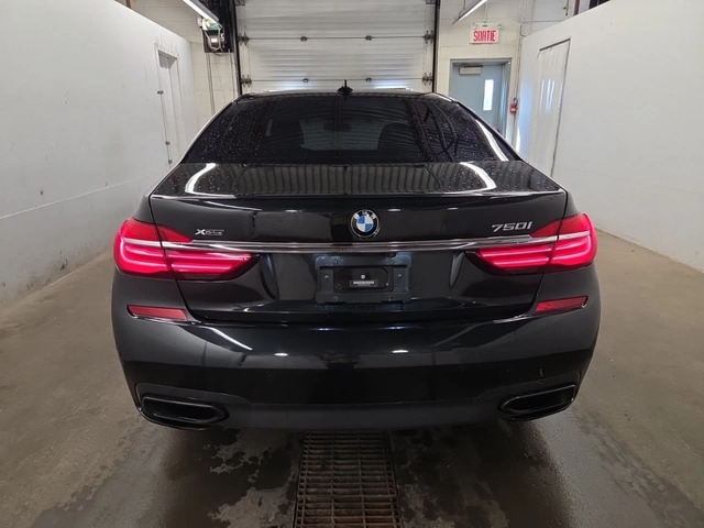 BMW 750 AWD* 93 000 KM * FULL EXTRAS - автомобили, коли, обяви за нови и употребявани 3
