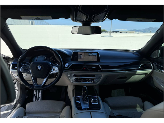 BMW 750 750i xDrive M SPORT LINE - автомобили, коли, обяви за нови и употребявани 12