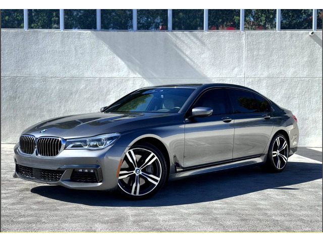 BMW 750 750i xDrive M SPORT LINE - автомобили, коли, обяви за нови и употребявани 2