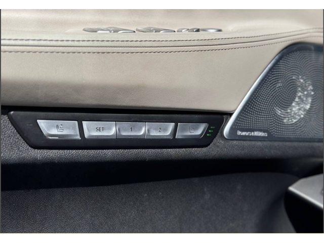 BMW 750 750i xDrive M SPORT LINE - автомобили, коли, обяви за нови и употребявани 6