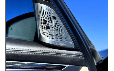 BMW 750 750i xDrive M SPORT LINE - автомобили, коли, обяви за нови и употребявани 7