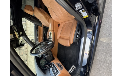 BMW 750 Carbon core M SPORT FUKK - автомобили, коли, обяви за нови и употребявани 8