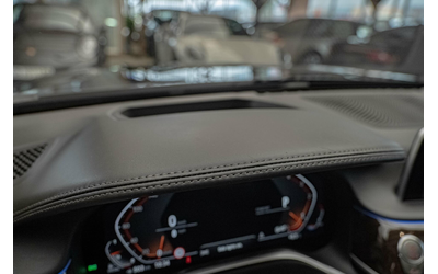 BMW 750 d/xDrive/Камера 360/RSE/HuD/Обдухване/Laser/Ambient/ - автомобили, коли, обяви за нови и употребявани 7