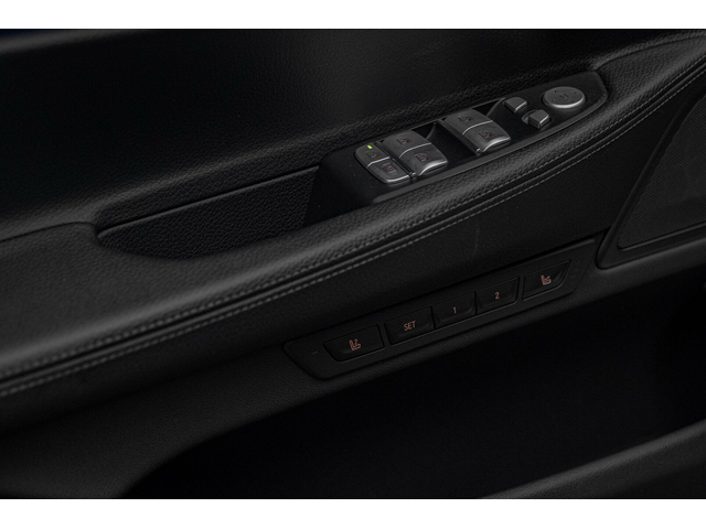 BMW 750 d/xDrive/Камера 360/RSE/HuD/Обдухване/Laser/Ambient/ - автомобили, коли, обяви за нови и употребявани 8