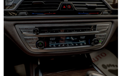 BMW 750 ХLD/RSE/HuD/Bower&Wilkins/Exclusive/СМЕНЕНИ ВЕРИГИ - автомобили, коли, обяви за нови и употребявани 12