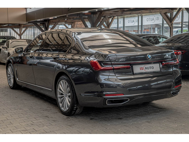 BMW 750 ХLD/RSE/HuD/Bower&Wilkins/Exclusive/СМЕНЕНИ ВЕРИГИ - автомобили, коли, обяви за нови и употребявани 4