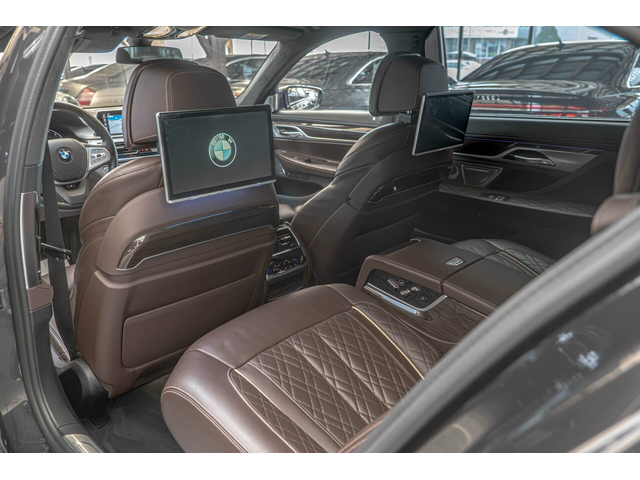 BMW 750 ХLD/RSE/HuD/Bower&Wilkins/Exclusive/СМЕНЕНИ ВЕРИГИ - автомобили, коли, обяви за нови и употребявани 8