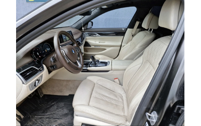 BMW 750 Li Xdrive 4.4 V8 FULL - автомобили, коли, обяви за нови и употребявани 8