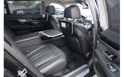 BMW 750 750 - автомобили, коли, обяви за нови и употребявани 7