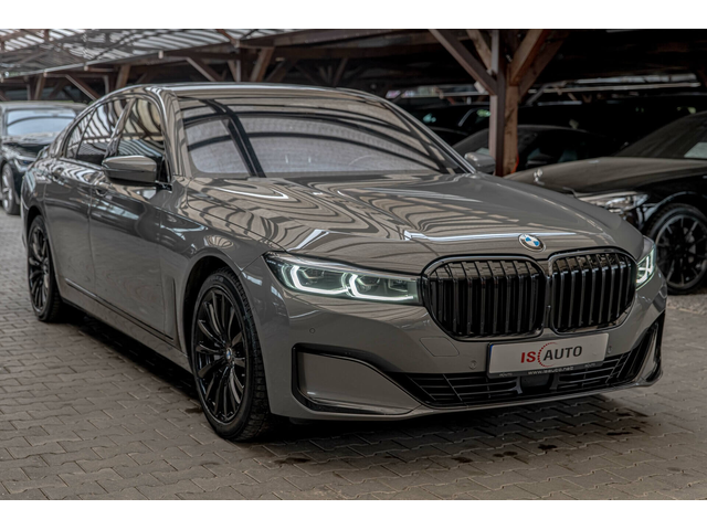 BMW 750 М-Packet/xDrive/Harman Kardon/HuD/Обдухване/Камера - автомобили, коли, обяви за нови и употребявани 1