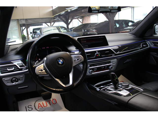 BMW 750 M-Perfomance/Laser/Алкантар/Virtual/Harman Kardon/ - автомобили, коли, обяви за нови и употребявани 5