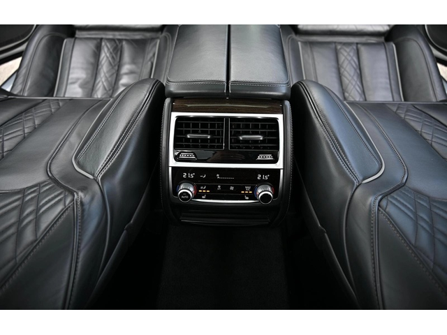 BMW 750d 750d xDrive - автомобили, коли, обяви за нови и употребявани 8