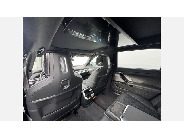 BMW 750e xDrive Sedan - автомобили, коли, обяви за нови и употребявани 11