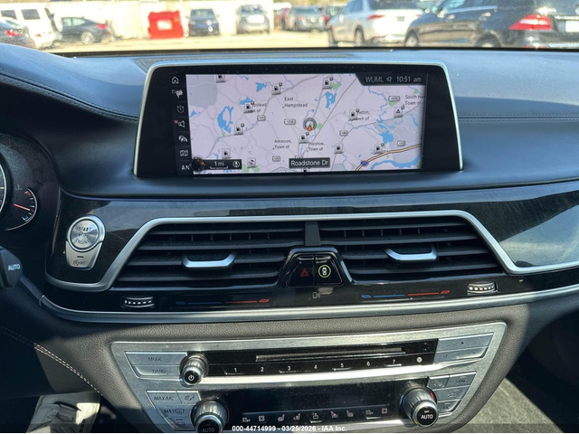 BMW 750I 4.4L V-8 DI, DOHC, VVT, TURBO, 445HP All Wheel Drive - автомобили, коли, обяви за нови и употребявани 5