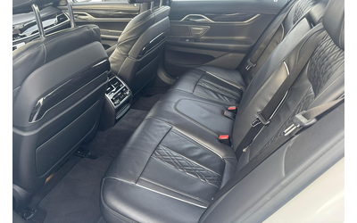 BMW 750i 750i xDrive М-Sport - автомобили, коли, обяви за нови и употребявани 6
