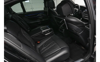 BMW 750i 750i xDrive M-Sport - автомобили, коли, обяви за нови и употребявани 9