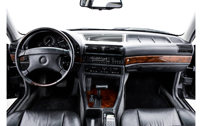 BMW 750iL Highline - автомобили, коли, обяви за нови и употребявани 10