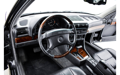 BMW 750iL Highline - автомобили, коли, обяви за нови и употребявани 26