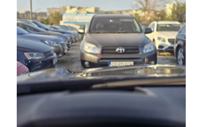 BMW 750il xDrive 2010 - автомобили, коли, обяви за нови и употребявани 14