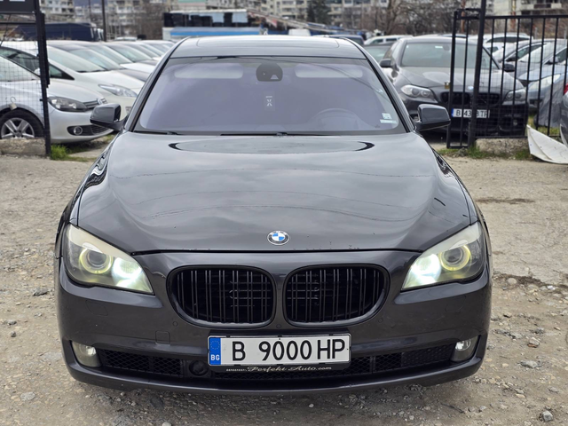 BMW 750il xDrive 2010 - автомобили, коли, обяви за нови и употребявани 1