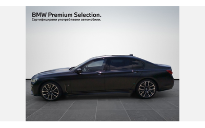 bmw-750li-xdrive-sedan - 2