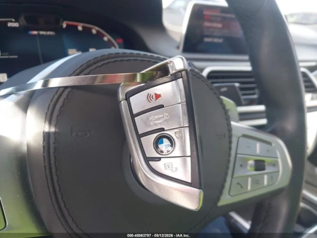 BMW 760 М760Li XDRIVE| B&W DIAMOND| DISTRONIC| ПАНО| ОБДУХ - автомобили, коли, обяви за нови и употребявани 12