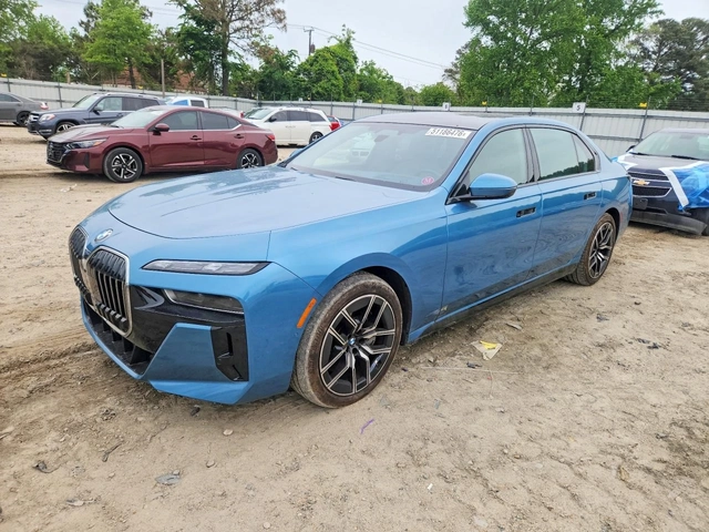 BMW 760 XDRIVE| BOWERS&WILKINS DIAMOND| CRYSTAL| HUD| MASS - автомобили, коли, обяви за нови и употребявани 2