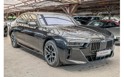 bmw-760i-4-4i-v8-m-sport-individual-kamera-360-obduhvane-hud - 2