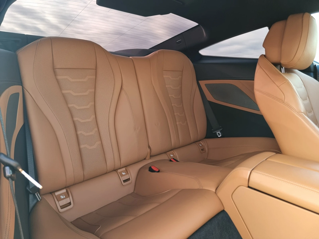 BMW 840 * INDIVIDUAL* Xdrive* Mpack* Head up* Distr* harma - автомобили, коли, обяви за нови и употребявани 11