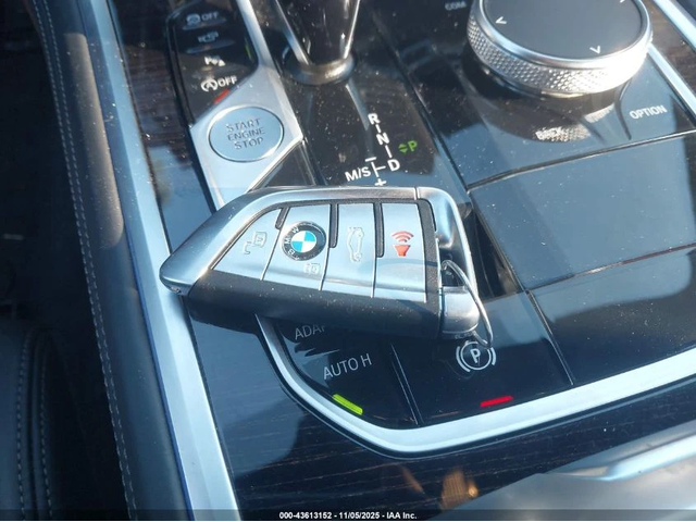 BMW 840 I / XDRIVE - автомобили, коли, обяви за нови и употребявани 8