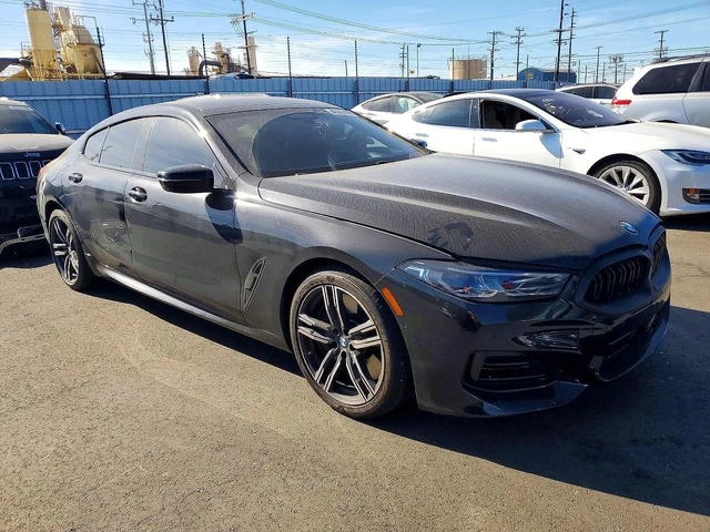 BMW 840 M PKG| BOWERS&WILKINS| LASER| DISTR| ВАКУУМ| ЩОРИ| - автомобили, коли, обяви за нови и употребявани 0