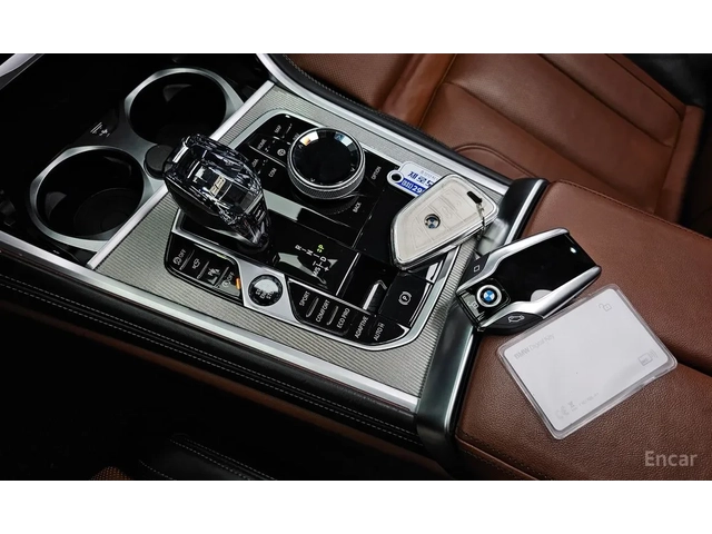 BMW 840 xDrive / B&W / 360 / TARTUFO BLACK / HUD / ОБДУХ - автомобили, коли, обяви за нови и употребявани 11