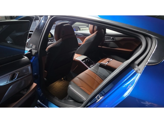 BMW 840 d xDrive M Sport Gran Coupé - автомобили, коли, обяви за нови и употребявани 12