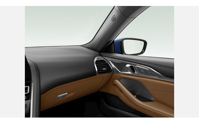 BMW 840d xDrive Gran Coupe - автомобили, коли, обяви за нови и употребявани 9