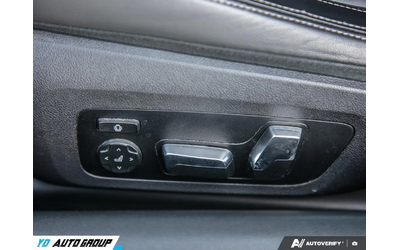 BMW 850 I * M-Package* * HeadUp* AвтоКредит* (ЦЕНА ДО БГ) - автомобили, коли, обяви за нови и употребявани 15