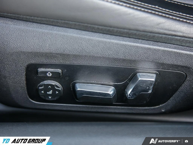 BMW 850 I * M-Package* * HeadUp* AвтоКредит* (ЦЕНА ДО БГ) - автомобили, коли, обяви за нови и употребявани 15