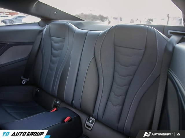 BMW 850 I * M-Package* * HeadUp* AвтоКредит* (ЦЕНА ДО БГ) - автомобили, коли, обяви за нови и употребявани 16