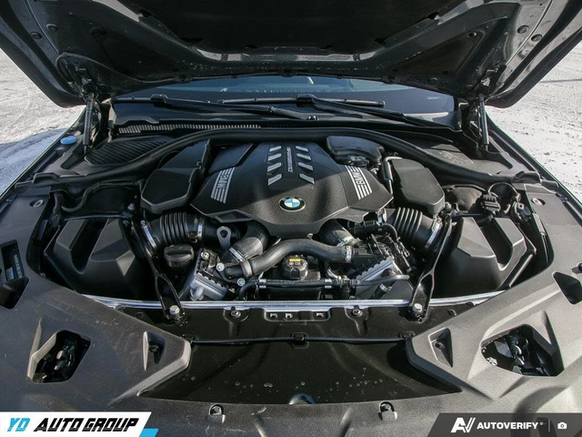 BMW 850 I * M-Package* * HeadUp* AвтоКредит* (ЦЕНА ДО БГ) - автомобили, коли, обяви за нови и употребявани 6
