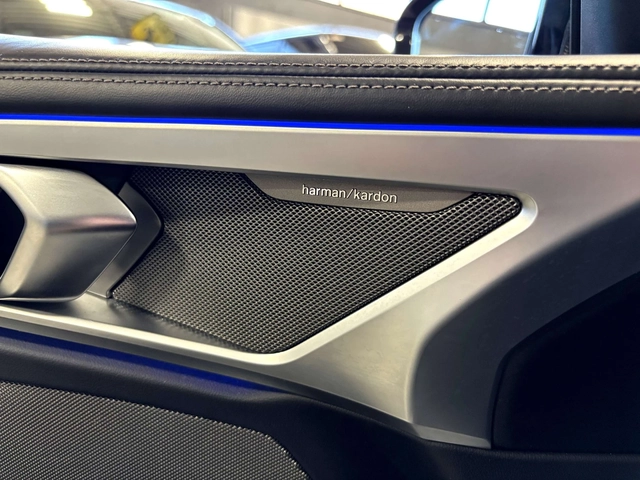 BMW 850 xDrive| COUPE| MPERFORMANCEV8| CARBONCORE| HUD| + - автомобили, коли, обяви за нови и употребявани 13