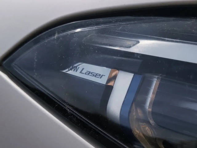 BMW 700 M850i xDrive - Laser- Bower&Wilkins -Цена до София - автомобили, коли, обяви за нови и употребявани 8