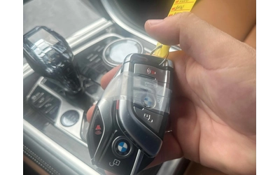 BMW 850 MPACK* XDRIVE* HARMAN* HEADUP* 360* - автомобили, коли, обяви за нови и употребявани 11