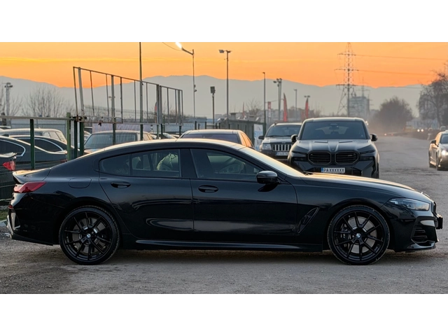 BMW 850 i= xDrive= M-pack= Facelift= Panorama= Soft Close= - автомобили, коли, обяви за нови и употребявани 3