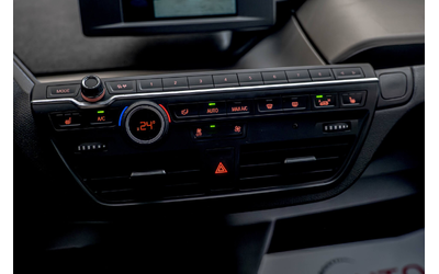 BMW I3 120ah/Камера/Подгрев/ - автомобили, коли, обяви за нови и употребявани 9