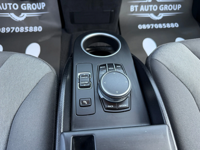 BMW i3 120AH/КАМЕРА/ТЕРМОПОМПА/ГАРАНЦИЯ/ГОЛЯМА НАВИГАЦИЯ - автомобили, коли, обяви за нови и употребявани 10