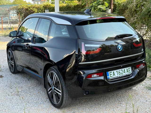BMW i3 120AH/КАМЕРА/ТЕРМОПОМПА/ГАРАНЦИЯ/ГОЛЯМА НАВИГАЦИЯ - автомобили, коли, обяви за нови и употребявани 3